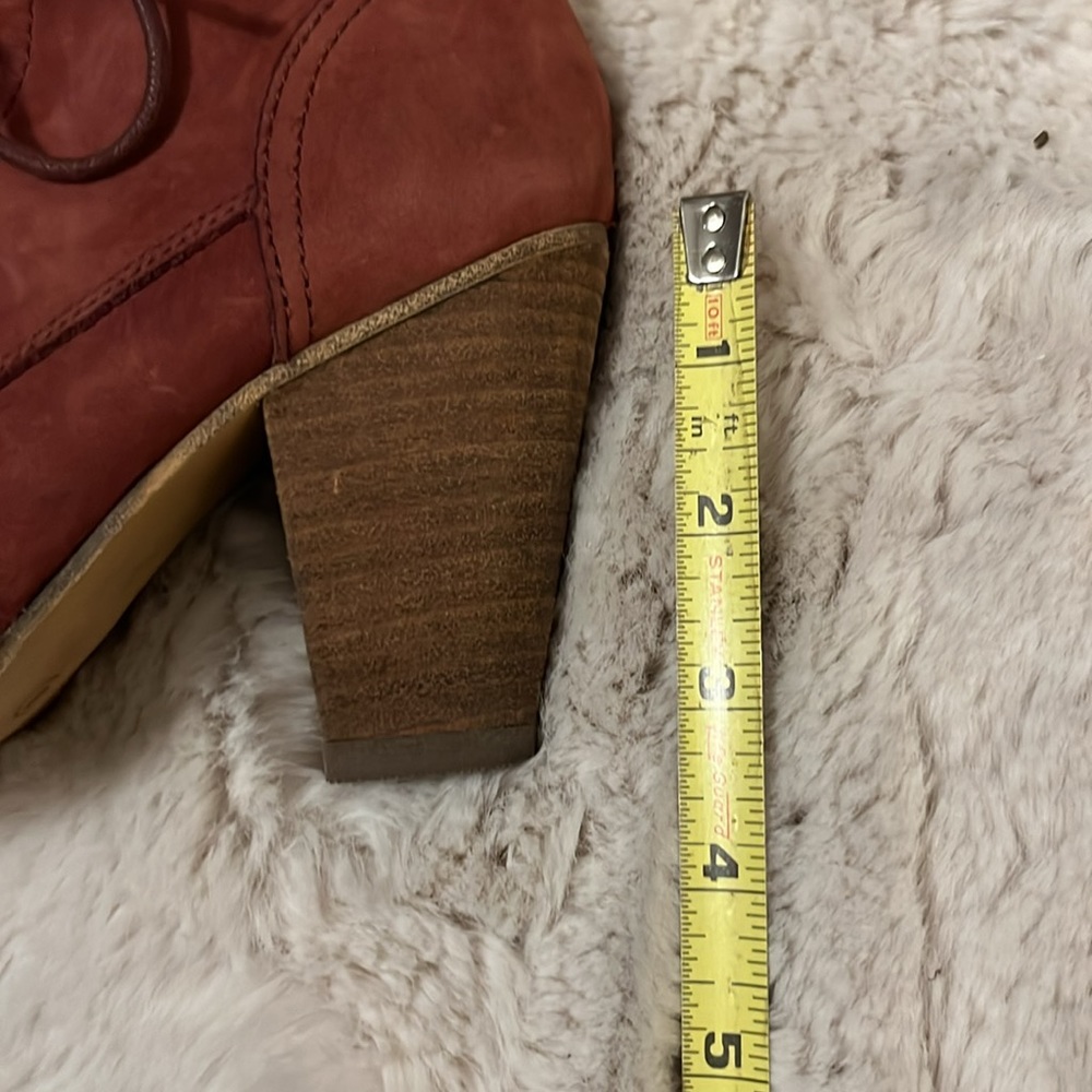 Steve Madden Pennylane Suede Lace Pointy Light Red Heeled Granny Ankle Boots 8 - Picture 15 of 15